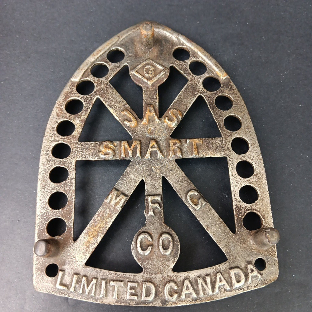 Vintage JAS Smart MFG Co. Limited Canada Iron Trivet Made In CANADA